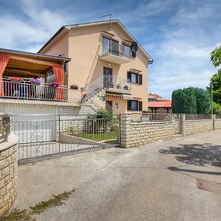 3 Bedroom Lovely In *