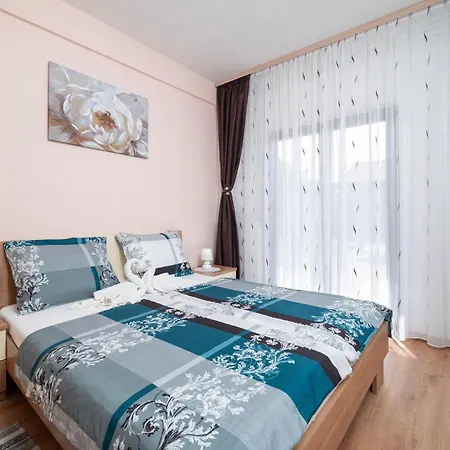 3 Bedroom Lovely In * Fazana